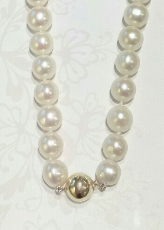 Freshwater pearl strand