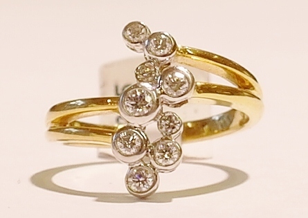 18ct diamond ring