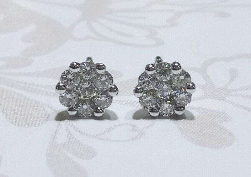 18ct white gold cluster diamond stud earrings