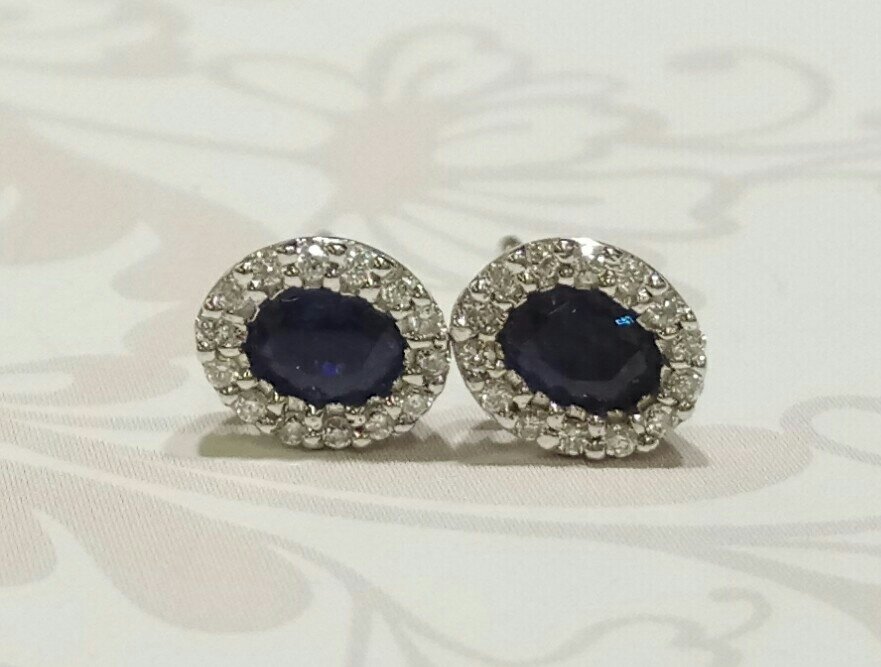 9ct white gold sapphire and diamond stud earrings
