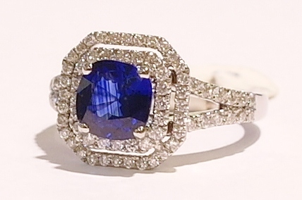18ct white gold sapphire and diamond ring