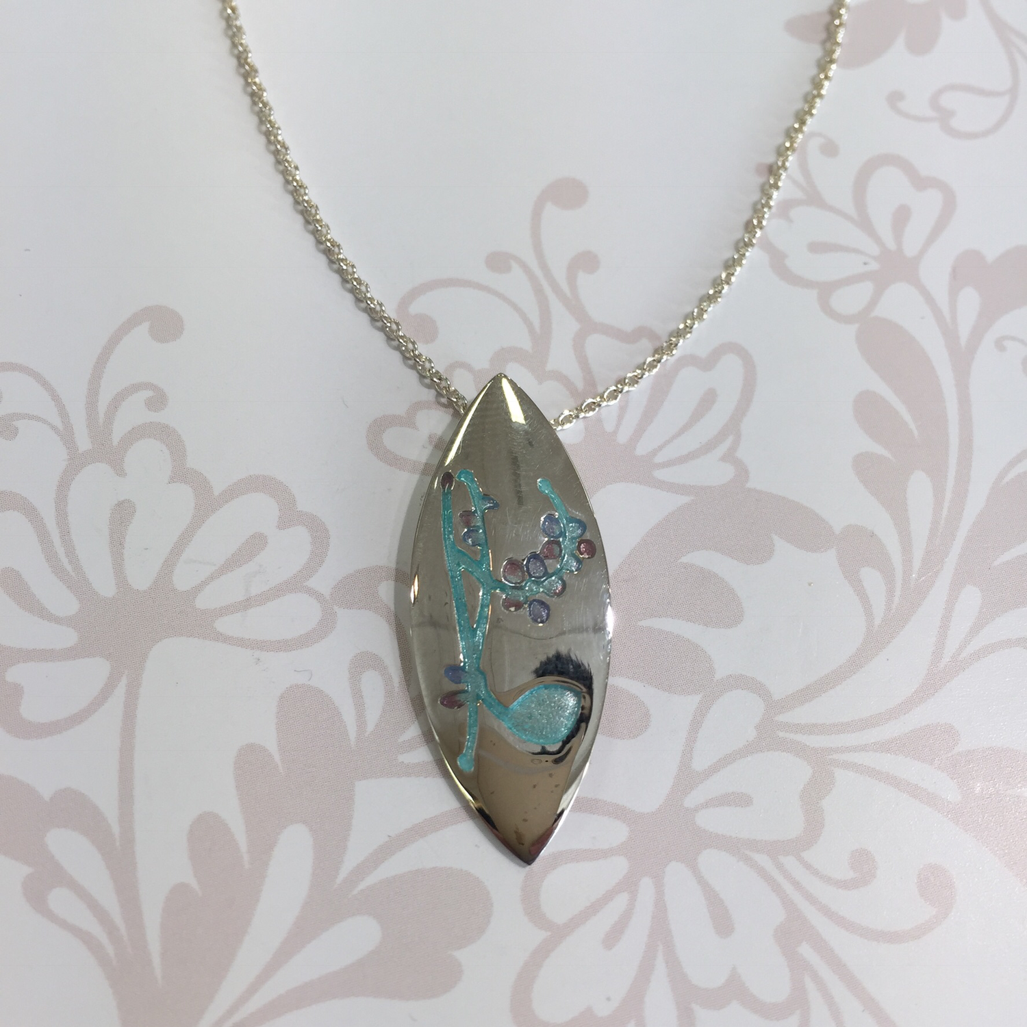 Silver ortak pendant