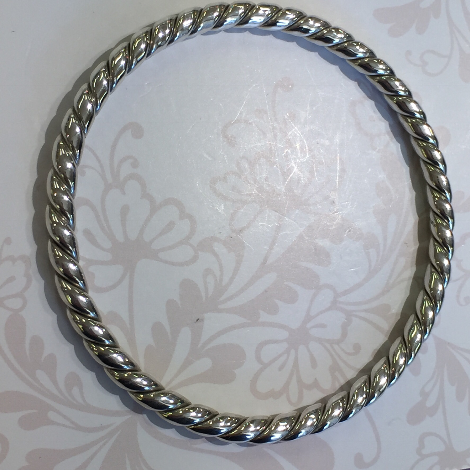 Silver hollow bangle
