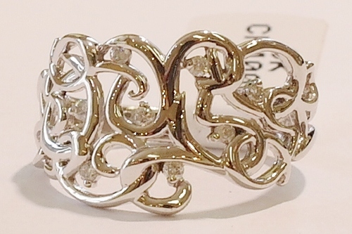 9ct white gold diamond ring