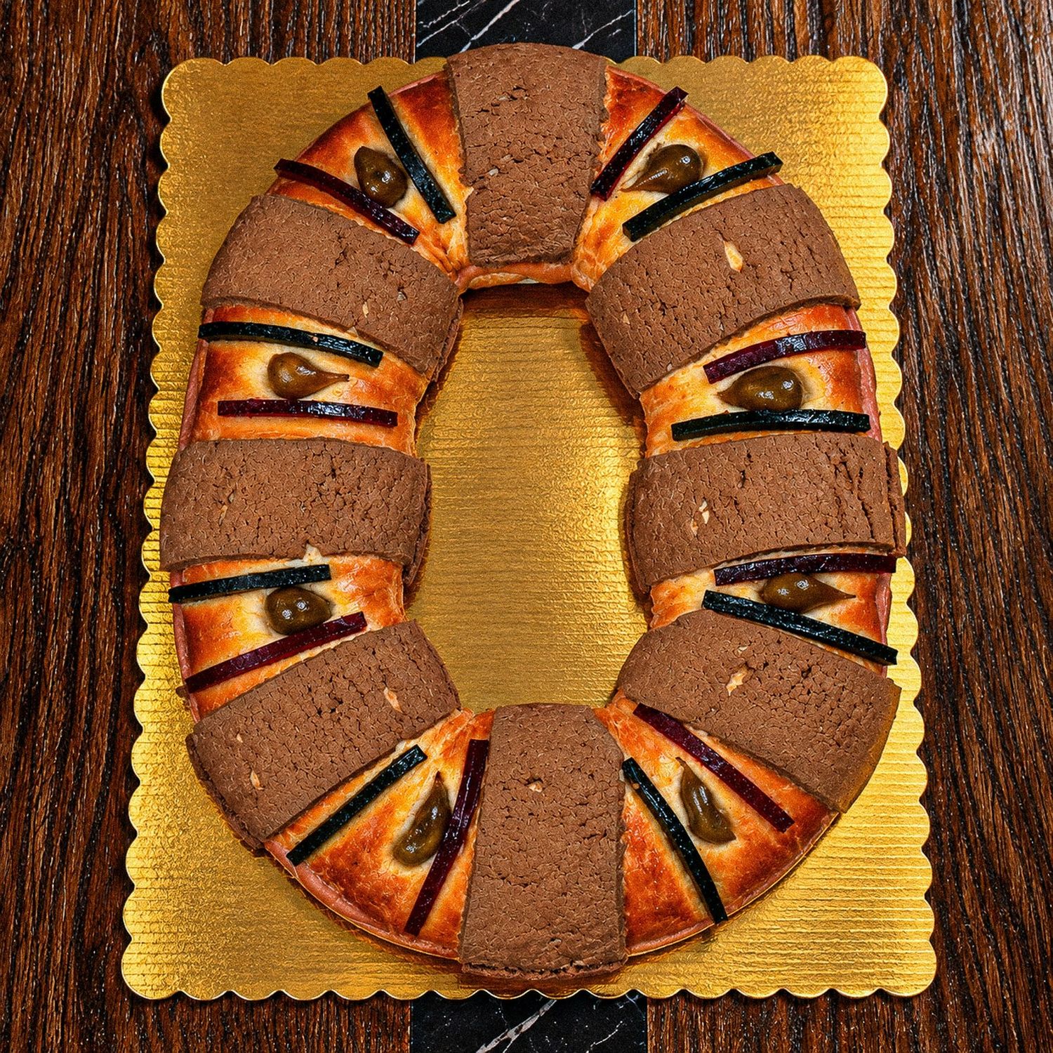 Rosca de Reyes Rellena de Cajeta con Nuez