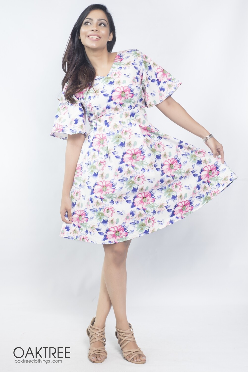 Back knot floral dress