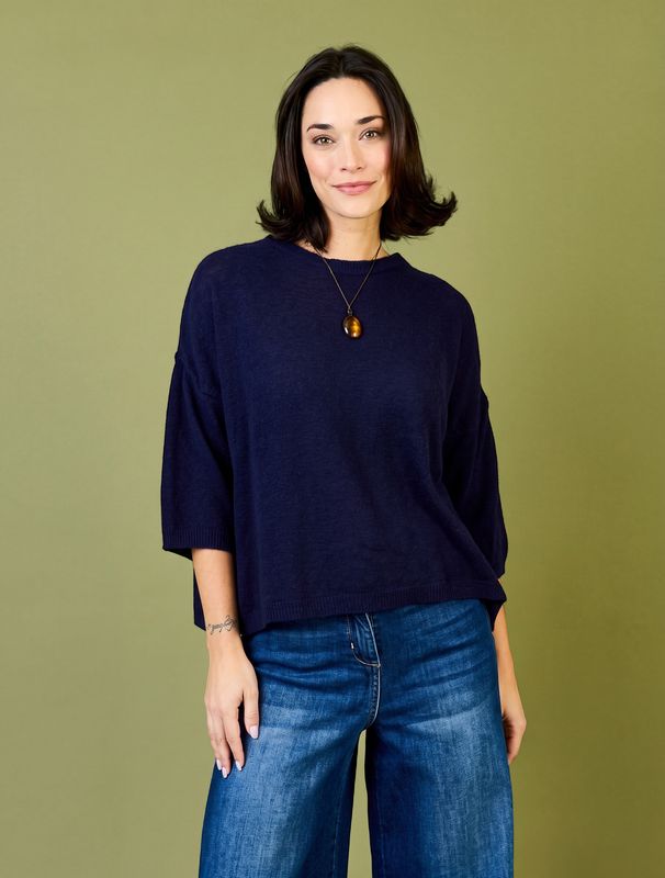 LARA FLUFFY BOXY KNIT WITH MID LENGTH SLEEVE