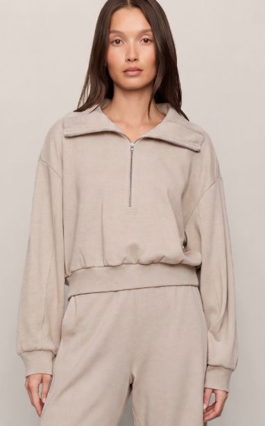 Globe Trotter Sweatshirt, Color: Natural Heather (NHE), Size: XS