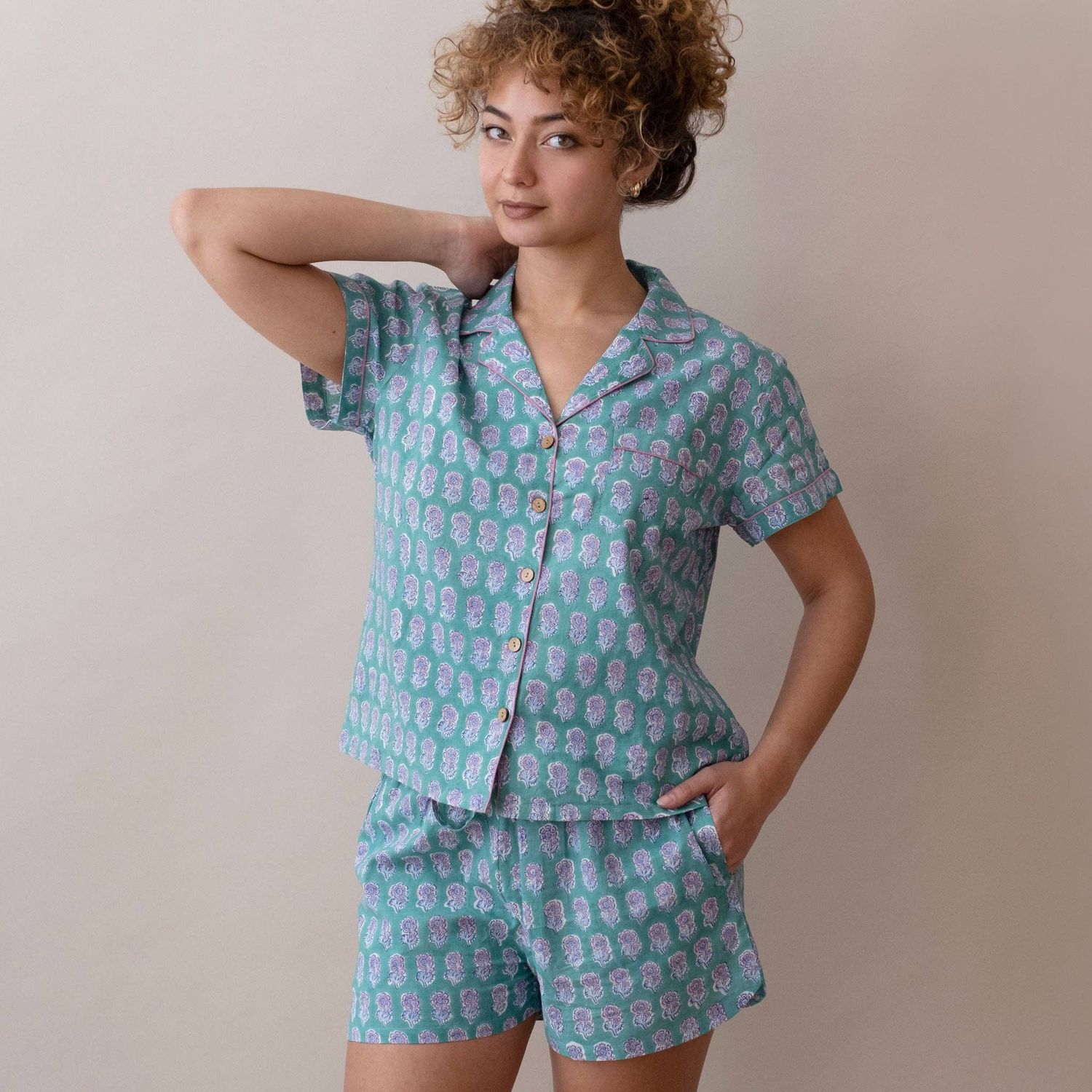 Short Sleeve/Shorts Pajama Set- Malin Clover, Size: S