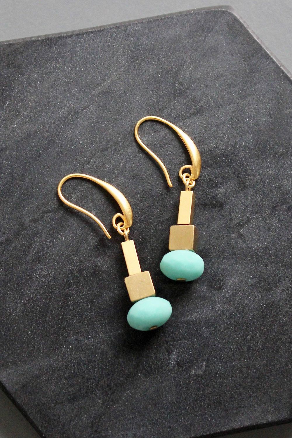 KYLE15 turquoise glass earrings