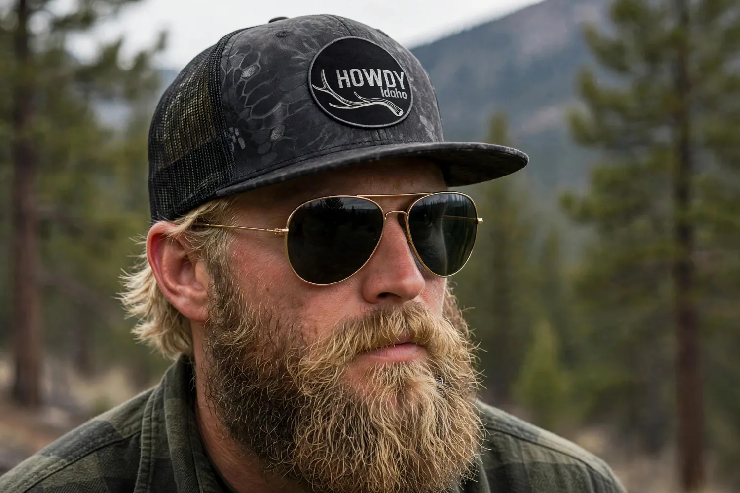 Trucker Hat - Black Camo - Elk Horn - Patch (Black)