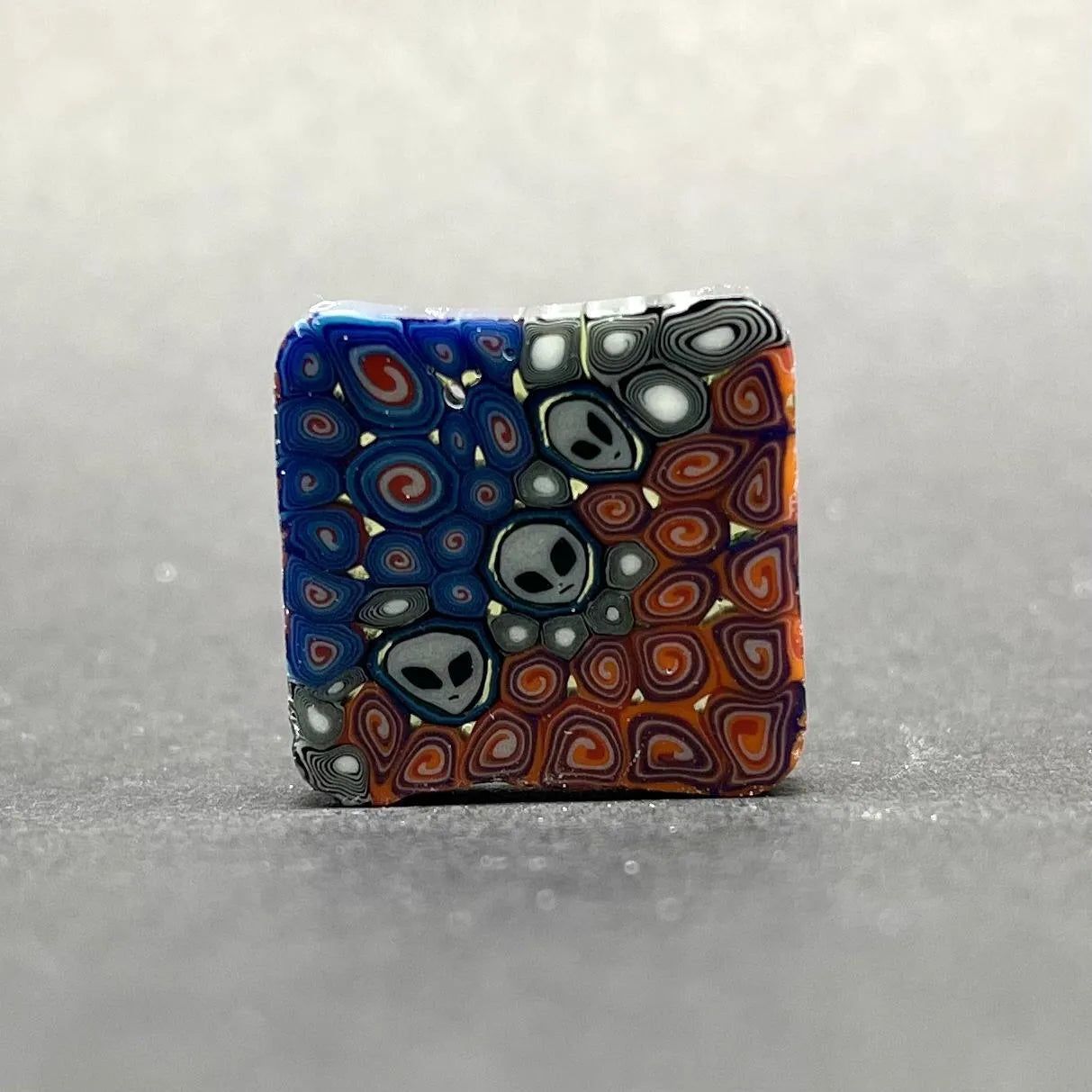 Map Glass - 2022 Alien Milli Tile