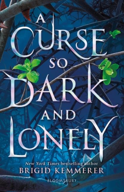 A Curse So Dark And Lonely (Cursebreakers 1)