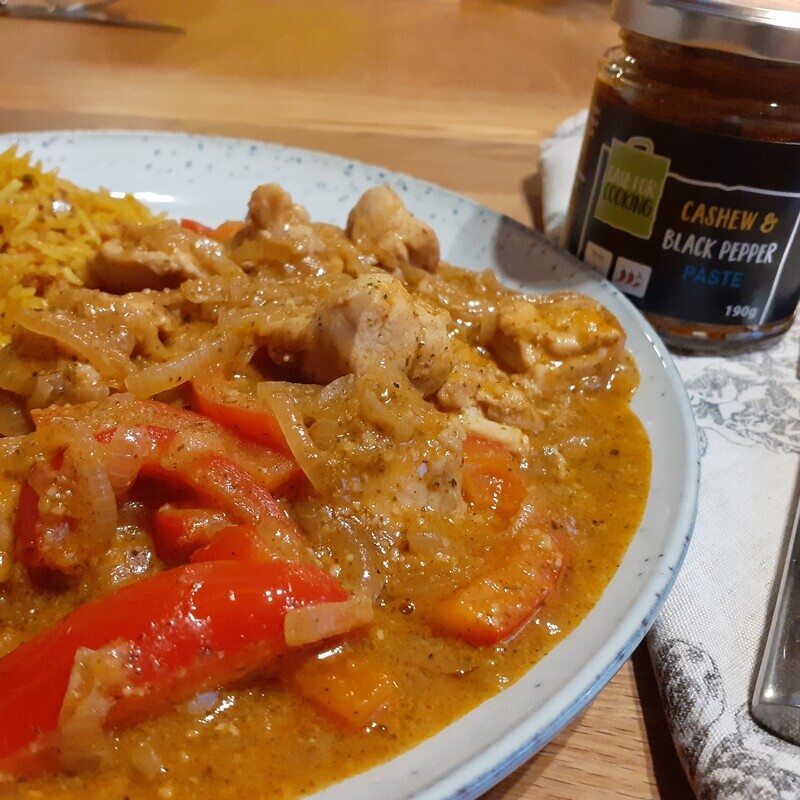 Cashew & Black Pepper chicken by Case for Cooking 