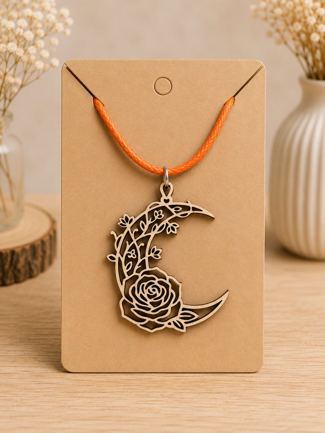 Clair de Rose – Pendentif en bois