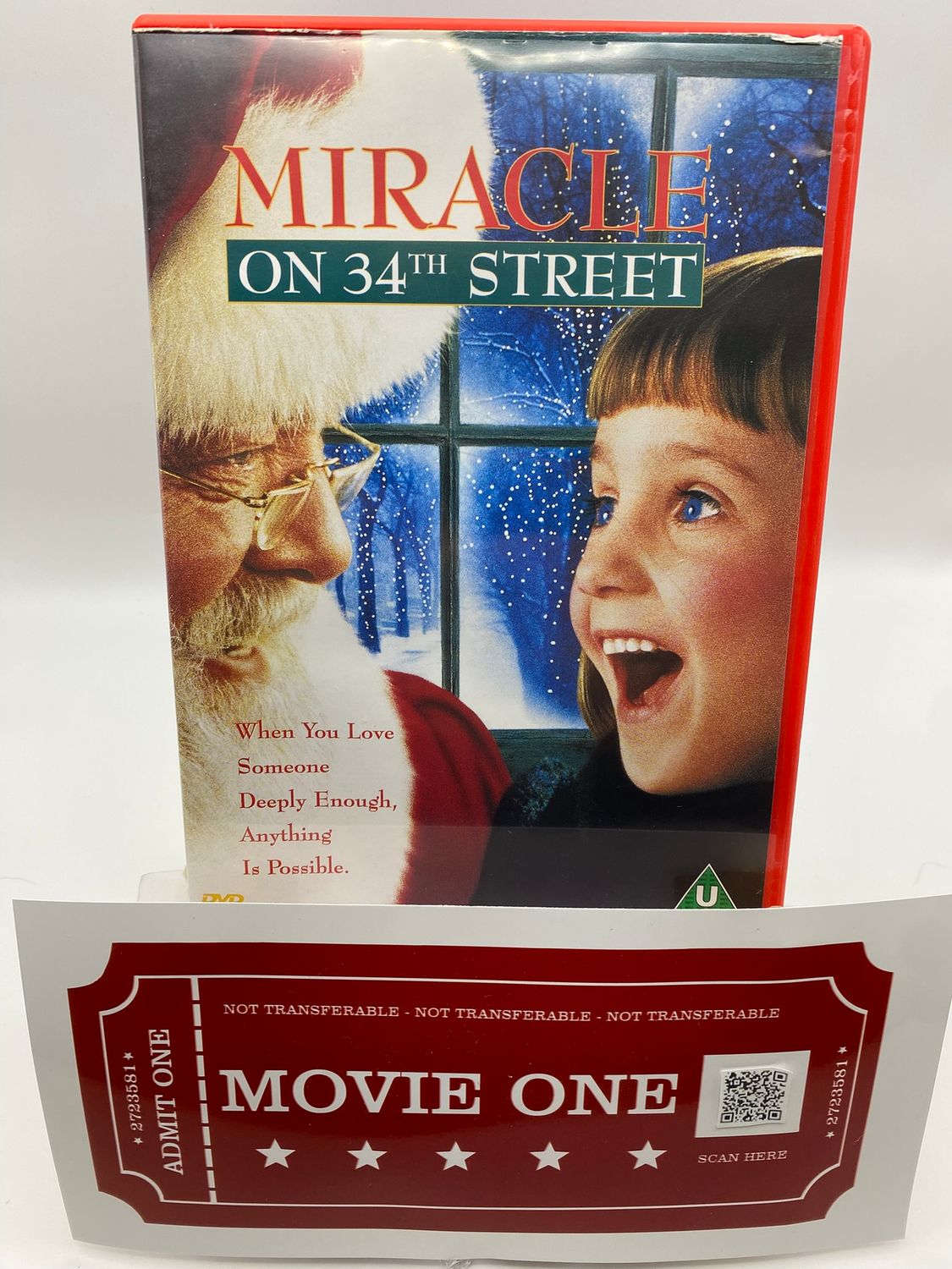 Miracle On 34th Street DVD - IN000014