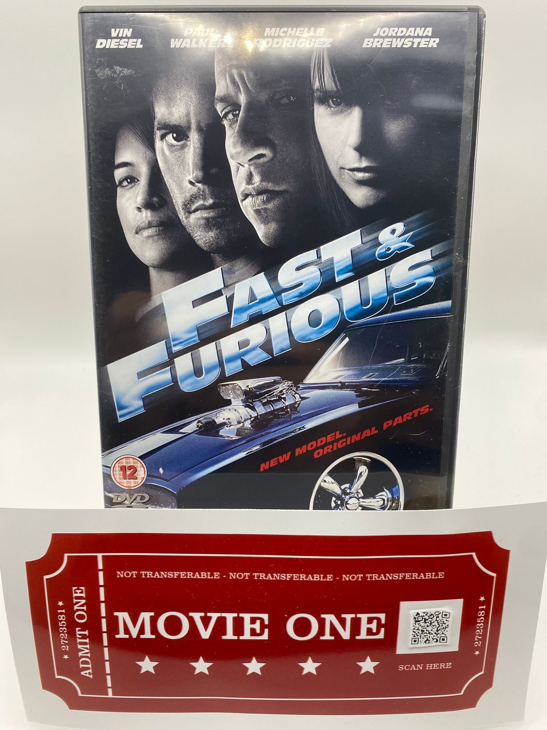 Fast &amp; Furious DVD - IN000089