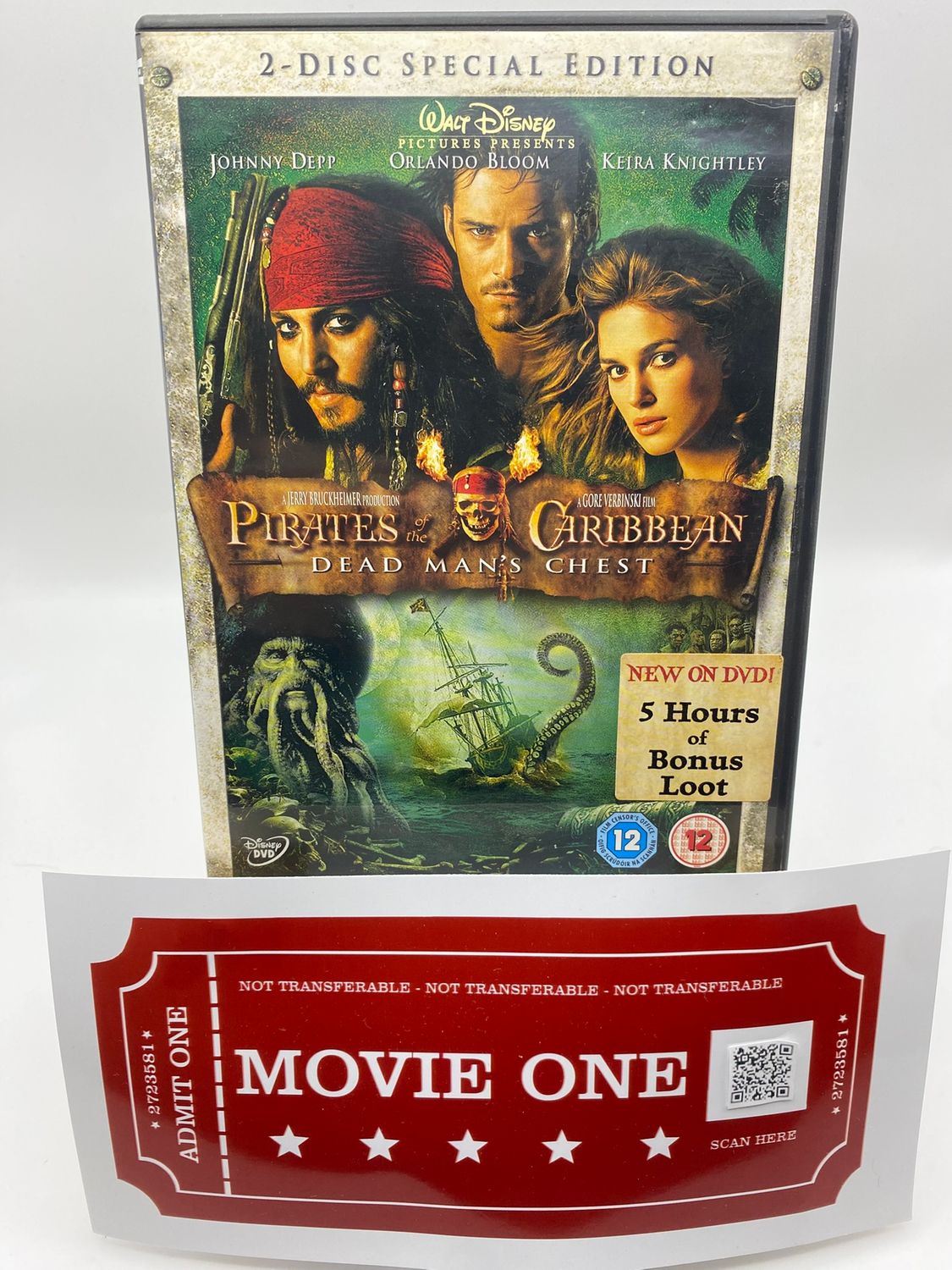 Pirates Of The Caribbean : Dead Mans Chest (Two-Disc Special Edition) [DVD] [2006] - IN000111