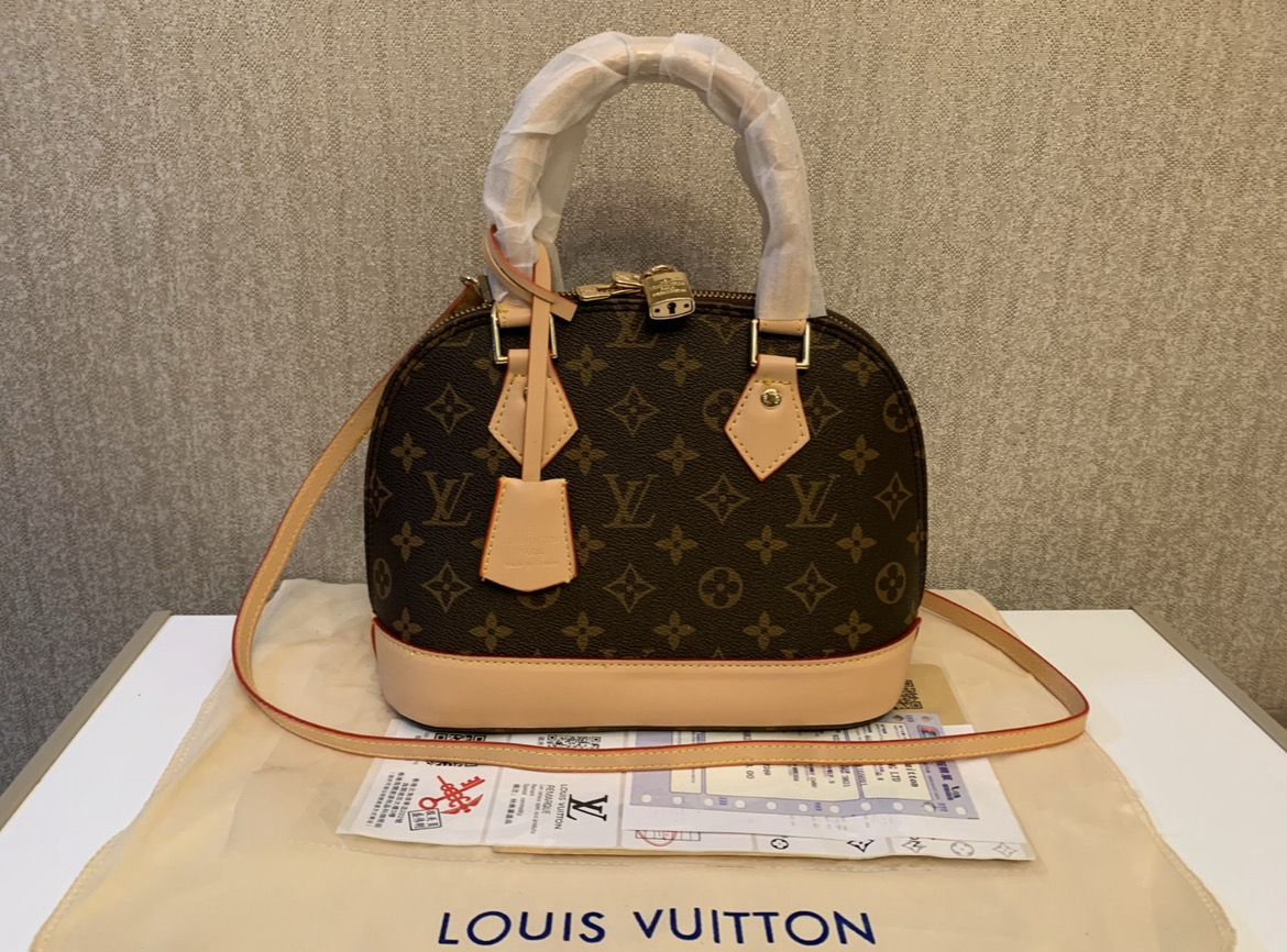 L Shell Bag