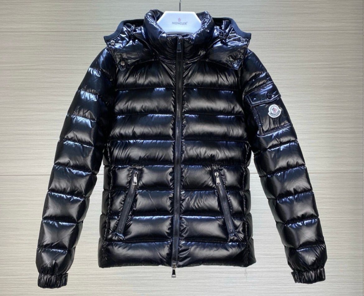 M Shiny Puffer