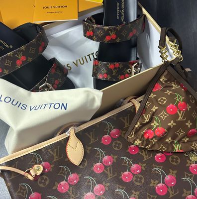 L Cherry Sandals, Bikini , Neverfull Set