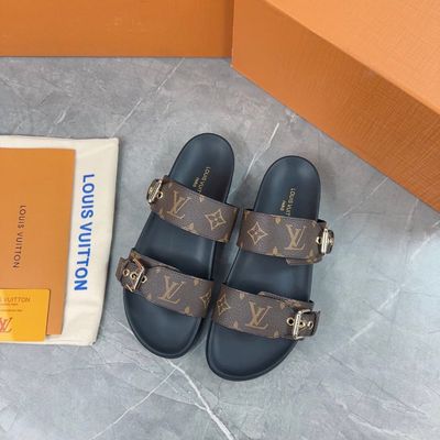 L Buckle Sandals