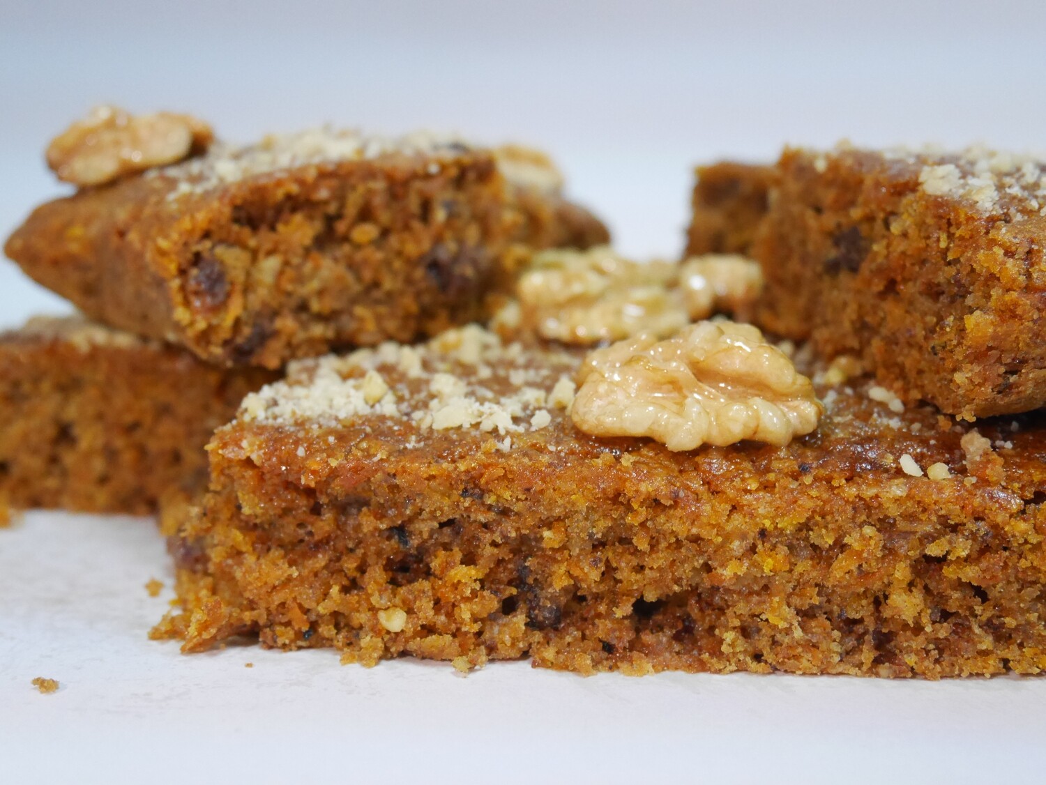 Bizcocho integral con nueces y zanahoria Bizcocho integral con nueces y zanahoria