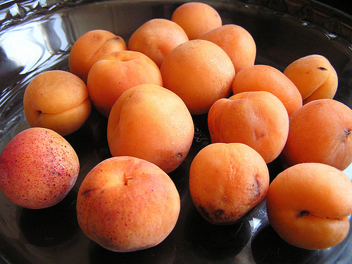 Apricot Aged White Balsamic Vinegar