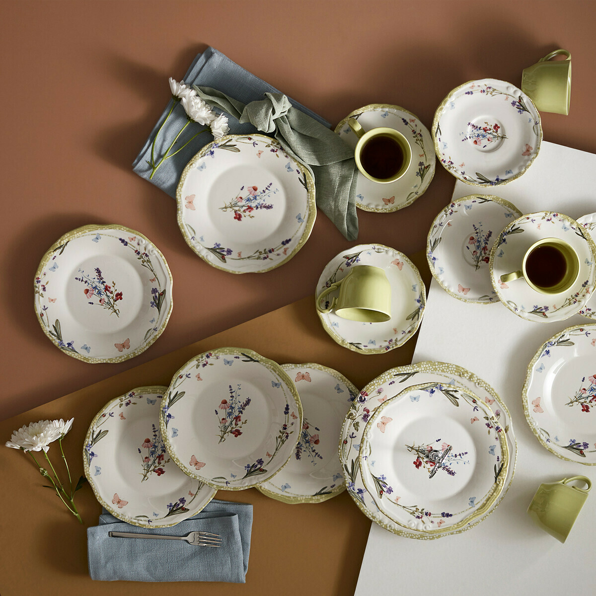 KARACA Cassia 19 Pieces Cake Set