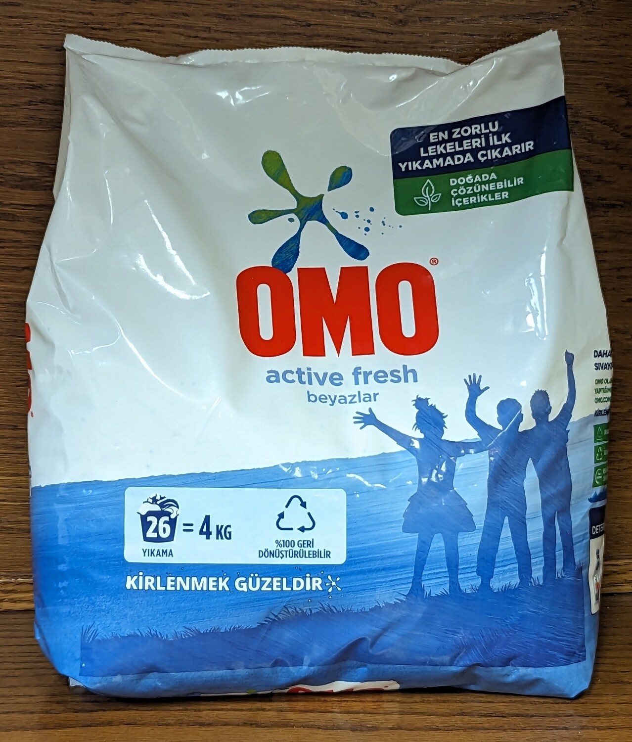 OMO Active Fresh Detergent For White - Toz Camasir Deterjani Beyazlar Icin 4kg