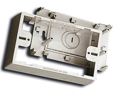 CT4-BOX-02 Box raceway surface mounting 4.70&quot;L x 2.95&quot;W Siemon