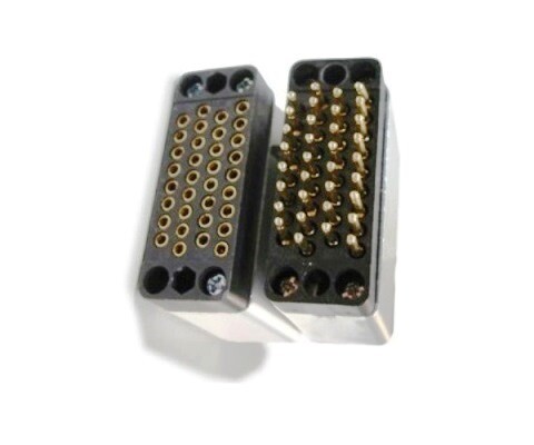 DSV-1003 Connector V.35 male Quest