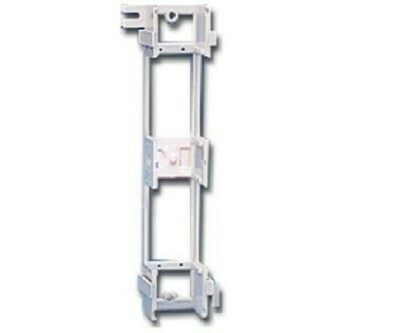 S89D Stand-off brackets for S66 (Use with all M4 x 50 blocks) white Siemon