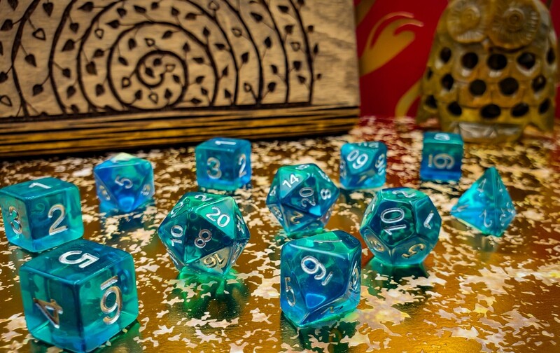 Cobalt Lionett Dice Set