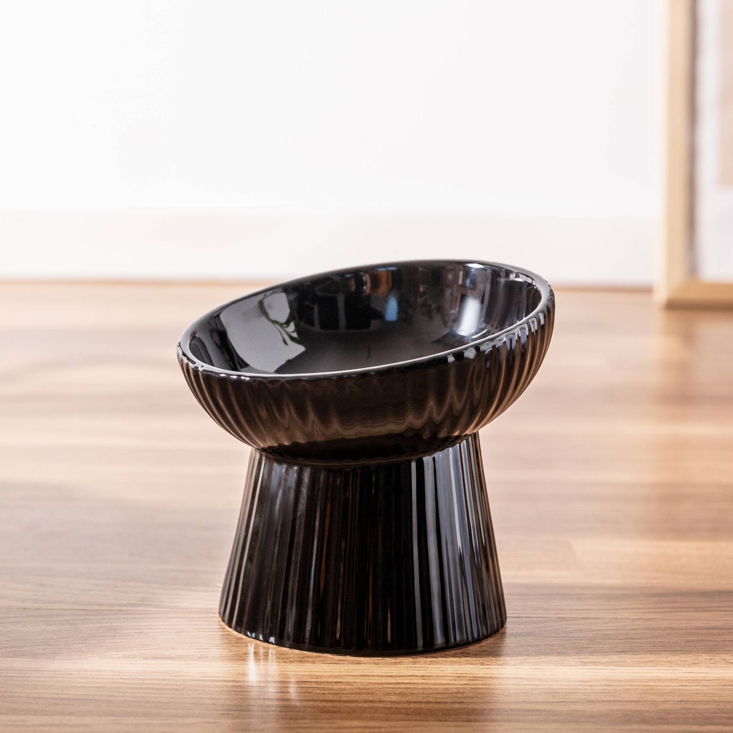 Fluted Tilt Ceramic Cat Dish - Ideal For Food Or Water : Black