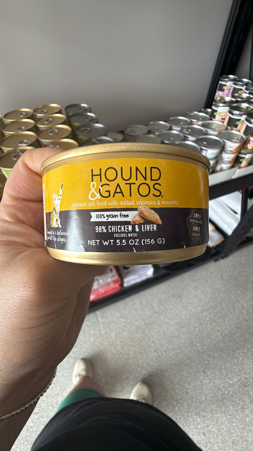 Hound &amp; Gatos chicken liver cat