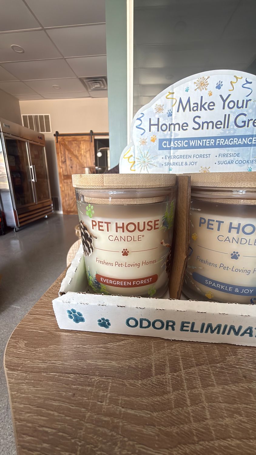 PET HOUSE EVERGREEN FOREST CANDLE