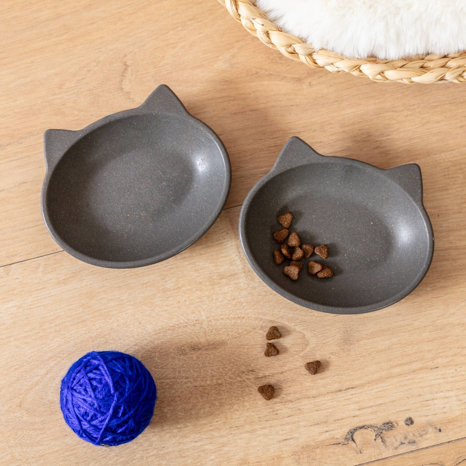 Nico Bamboo Cat Bowl: Light Grey