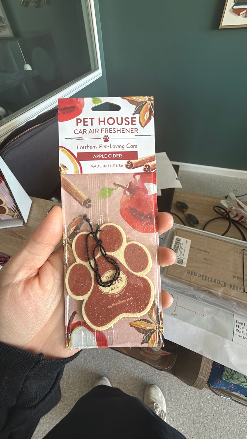 PET HOUSE APPLE CIDER CAR