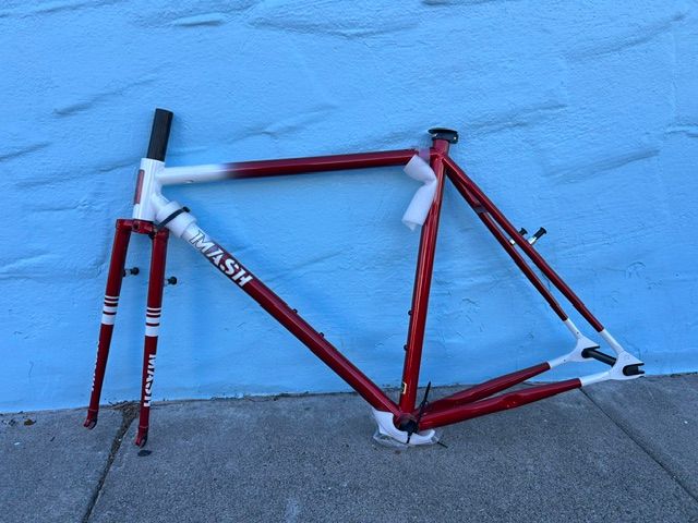 Steel Red/White (50)