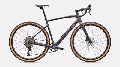 Diverge Sport Obsidian Metallic (56)