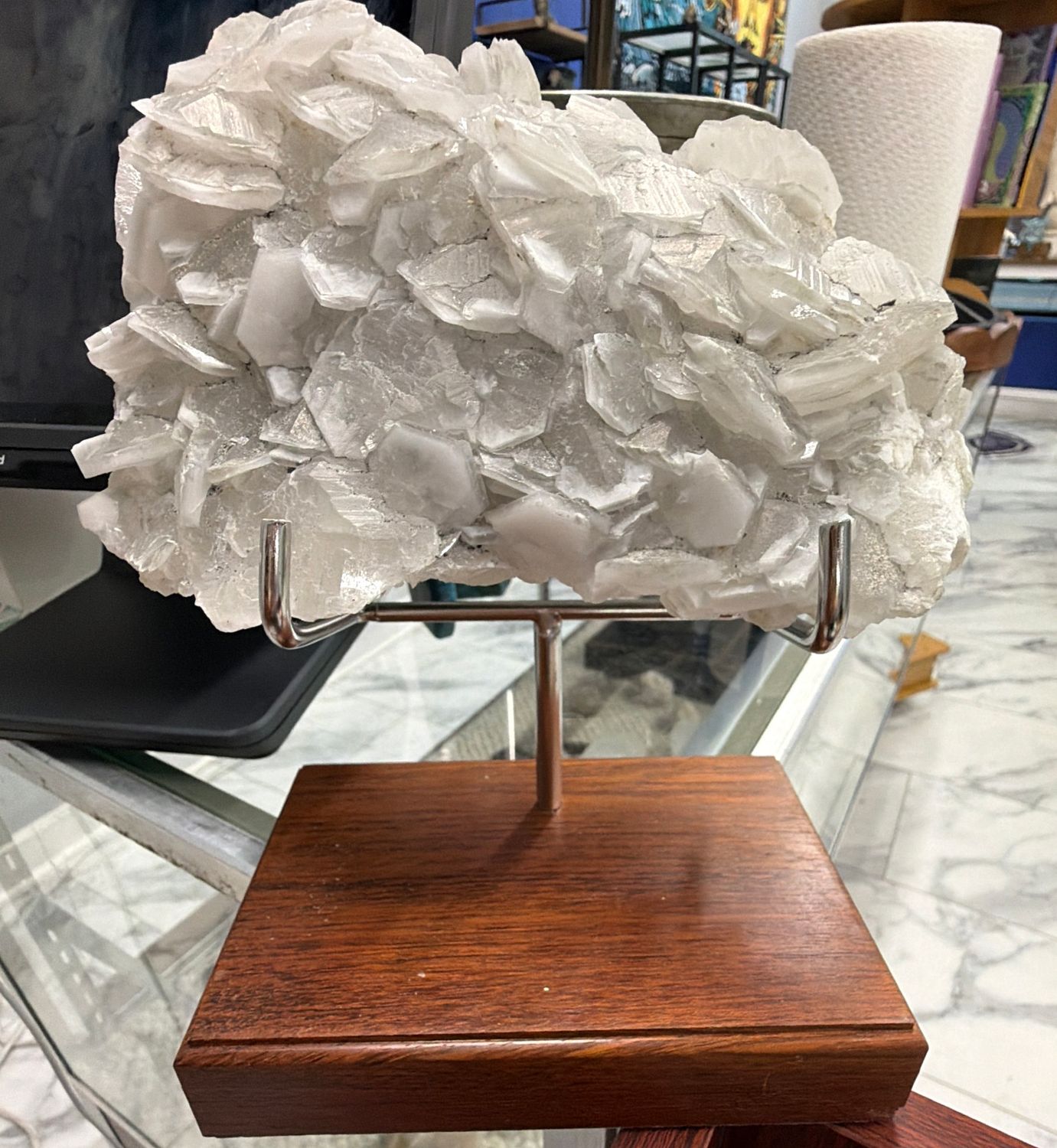 Baryte on Stand