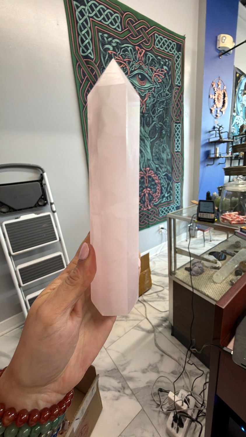 Mangano Calcite Statement 7.5”
