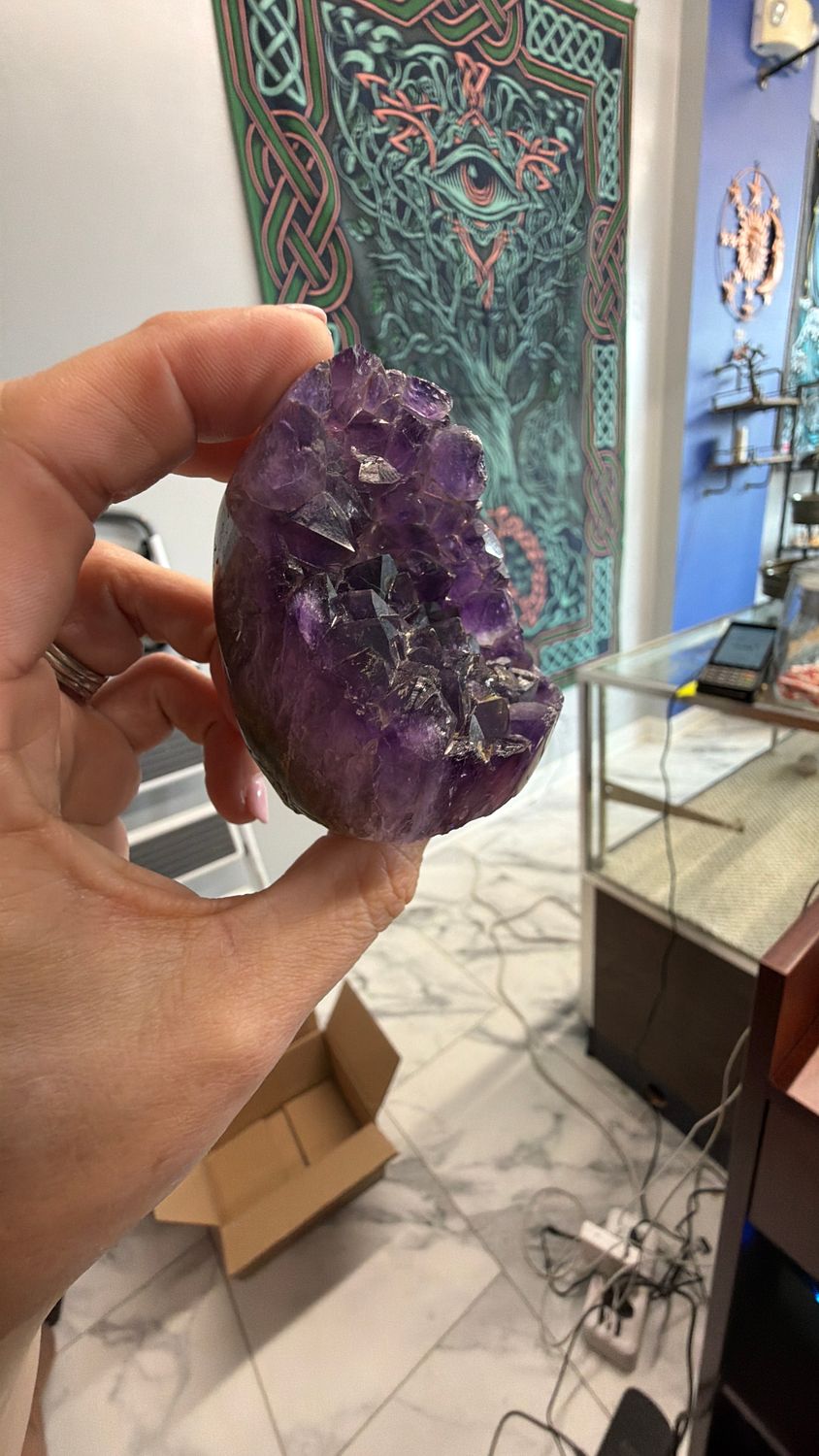 Amethyst Cluster HQ 