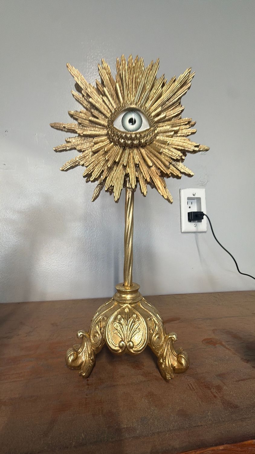 Eye