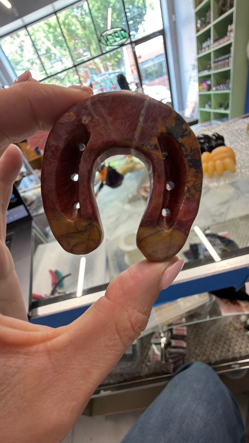 Red Creek Jasper Horseshoe 2.5”