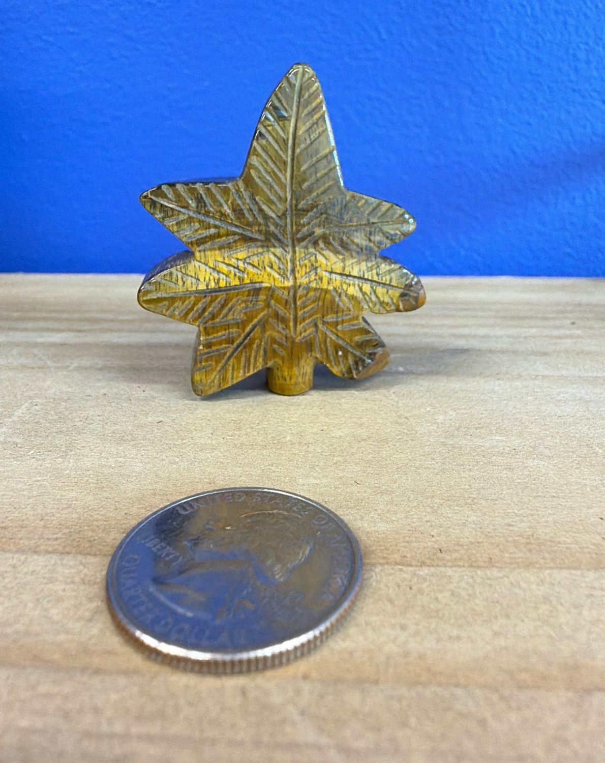 Tiger Eye Leaf 2”