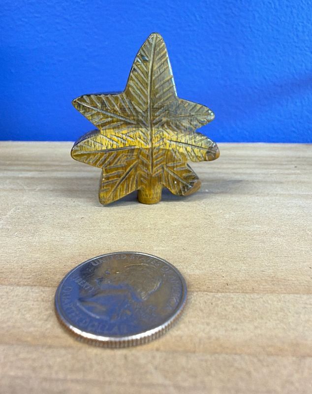 Tiger Eye Leaf 2”