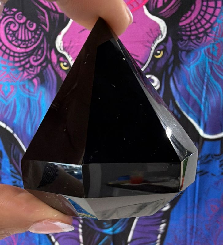 Obsidian Gem 2.5”