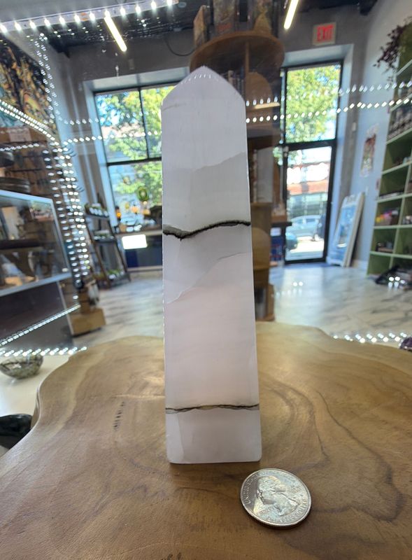 Mangano Calcite Tower